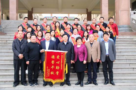 1510976211531098.jpg 1EB$EU7}@[%PU}PZW`T4MFQ.jpg