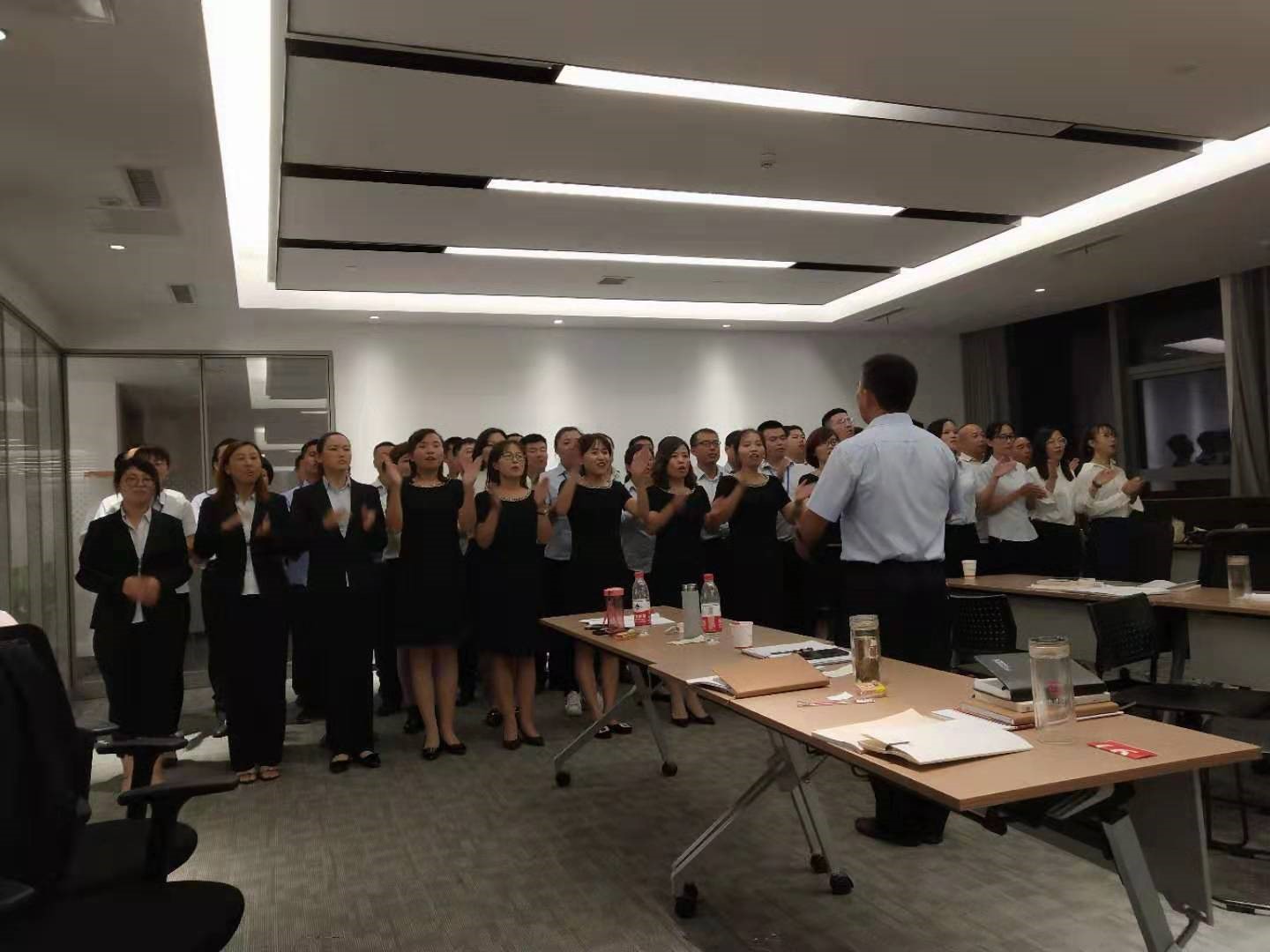 1565939818121779.jpg 1565939818121779.jpg