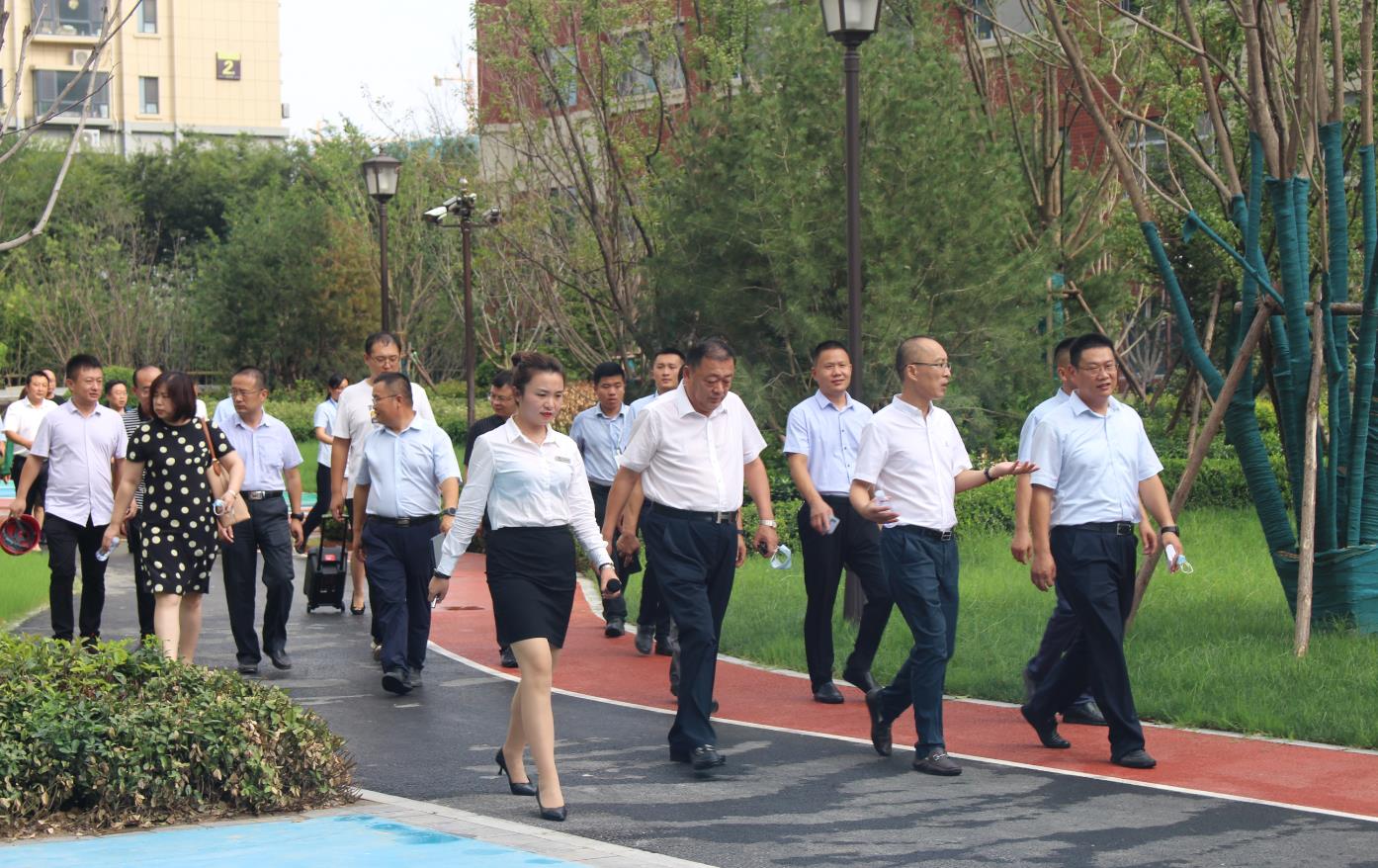 1597999683881979.jpg 1597999683881979.jpg